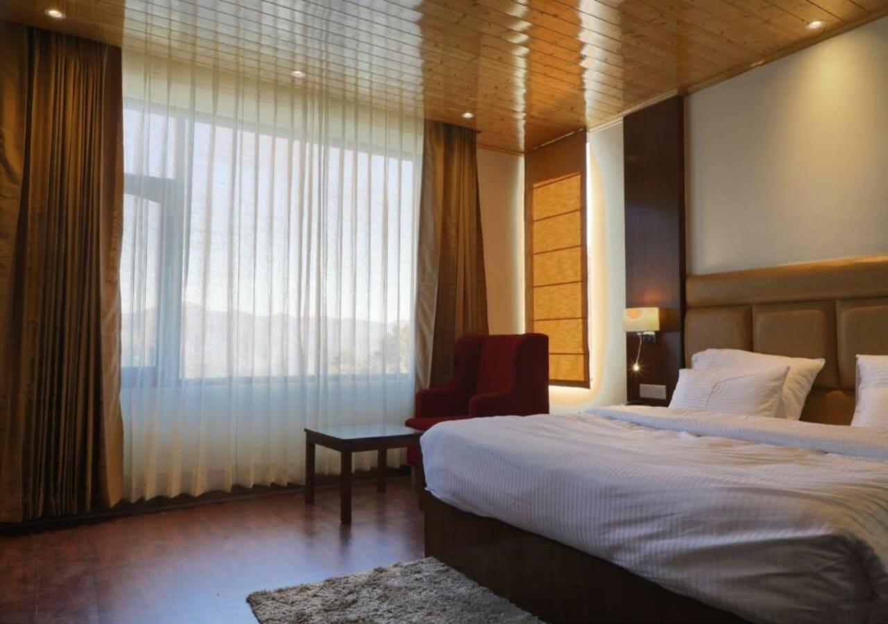 The Alpine Retreat Otel Shimla Dış mekan fotoğraf