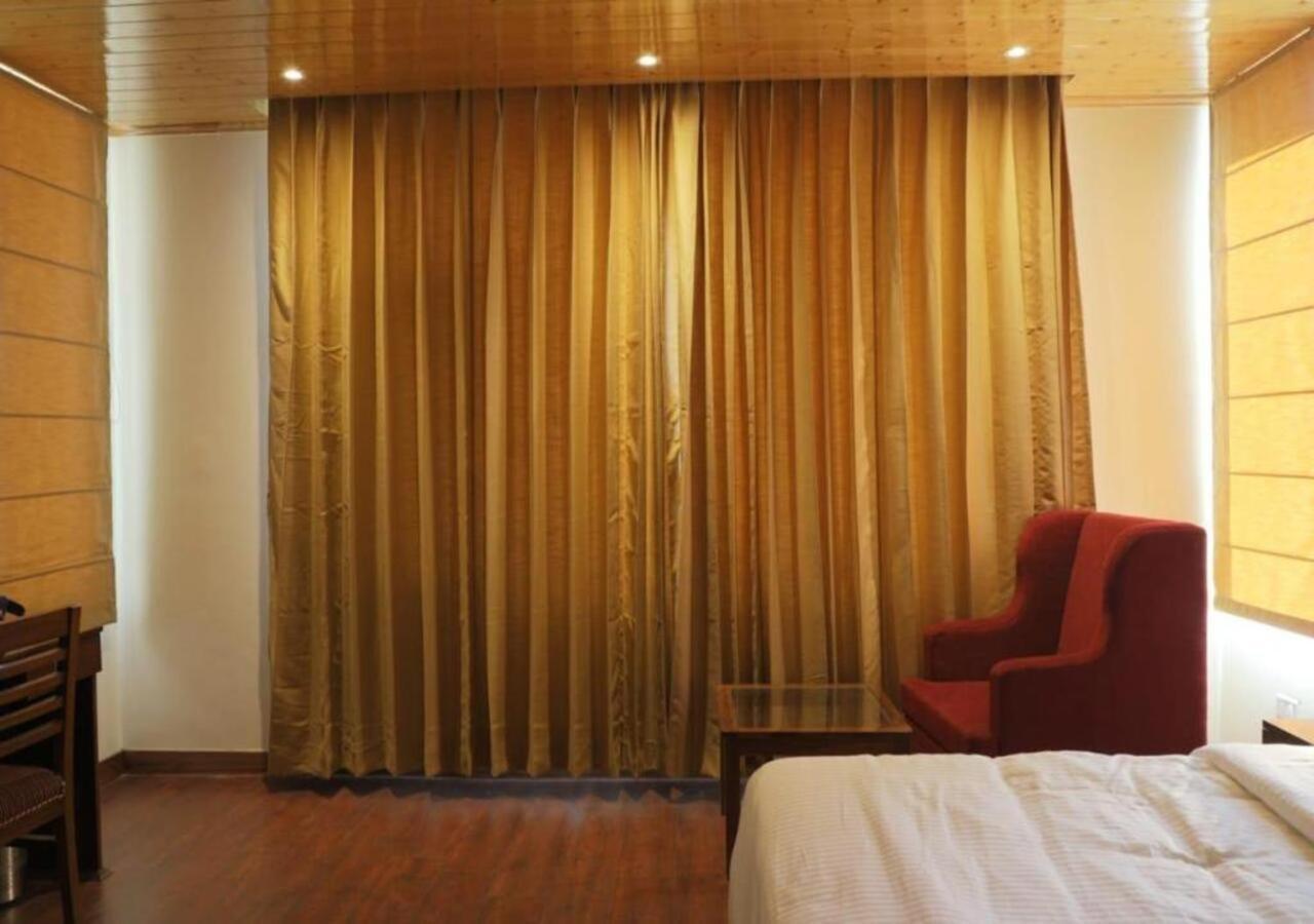 The Alpine Retreat Otel Shimla Dış mekan fotoğraf